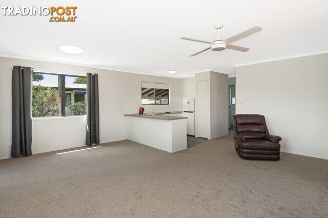 16 Lake Court BETHANIA QLD 4205