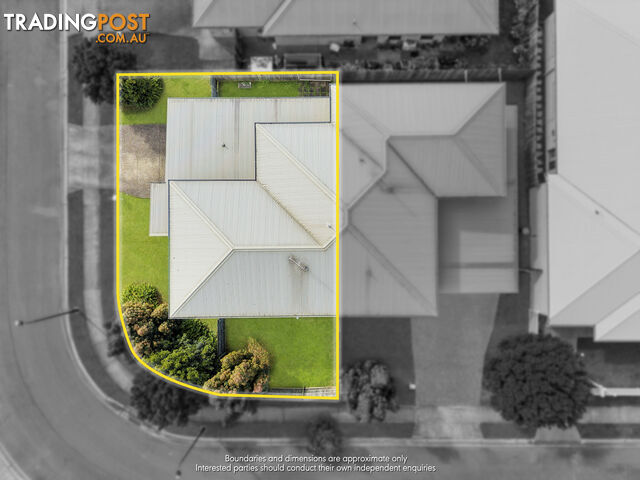 1 & 2 51 South Quarter Drive LOGANLEA QLD 4131 - photo 3 of 35