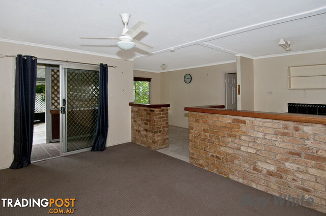 15 Olympic Court EAGLEBY QLD 4207
