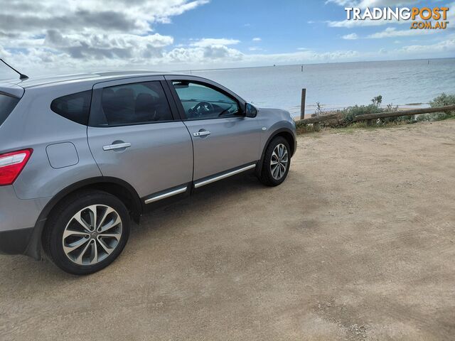 2011 Nissan Dualis J10 SERIES II TI Hatchback Automatic - photo 2 of 3
