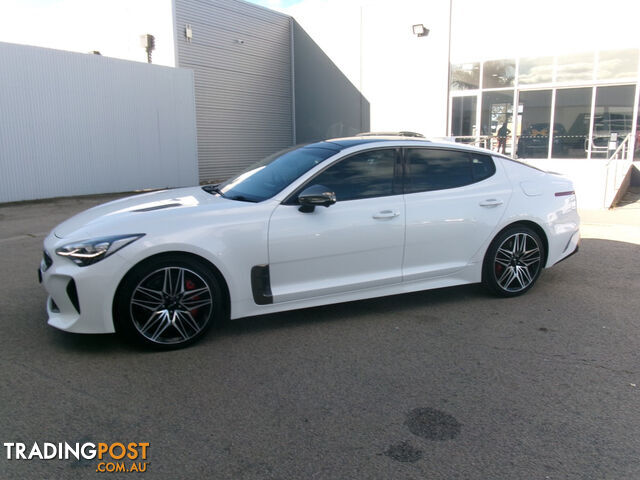 2022 KIA STINGER GT SEDAN