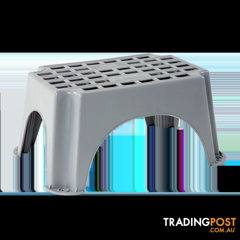 Fiamma Plastic Step Platinum Small. 02950-01