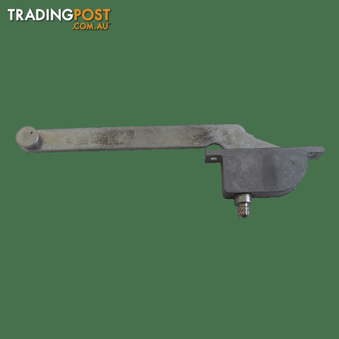 Ventline Operator, Short Shaft (Old, Spring Locking Clip) W/Crank. 0016175