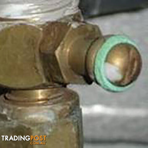 Gas Testing Nipple 3/8" Flare X 3/8" Male. C6446C
