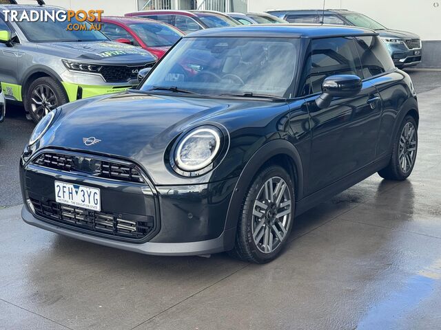 2025 MINI COOPER C CLASSIC AUTO HATCH - photo 3 of 24