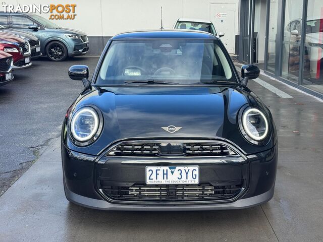 2025 MINI COOPER C CLASSIC AUTO HATCH - photo 2 of 24