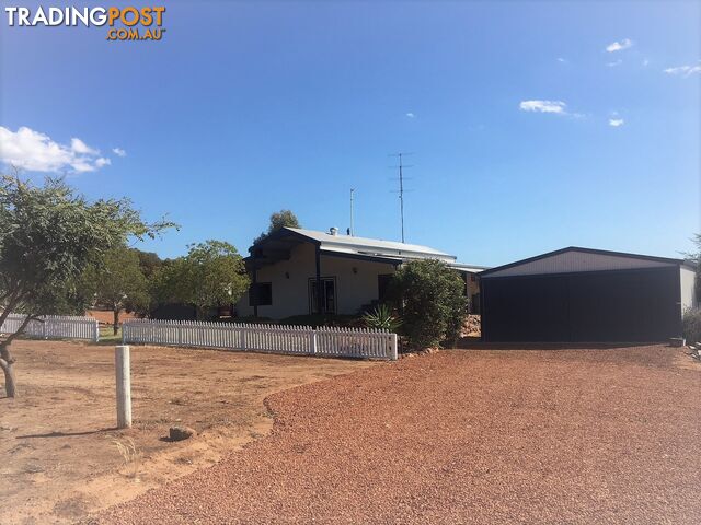 17 Sixth Road TOODYAY WA 6566