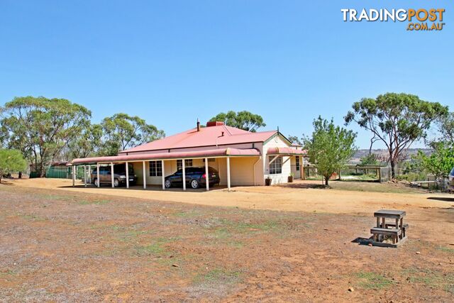 35 Wellington Street TOODYAY WA 6566