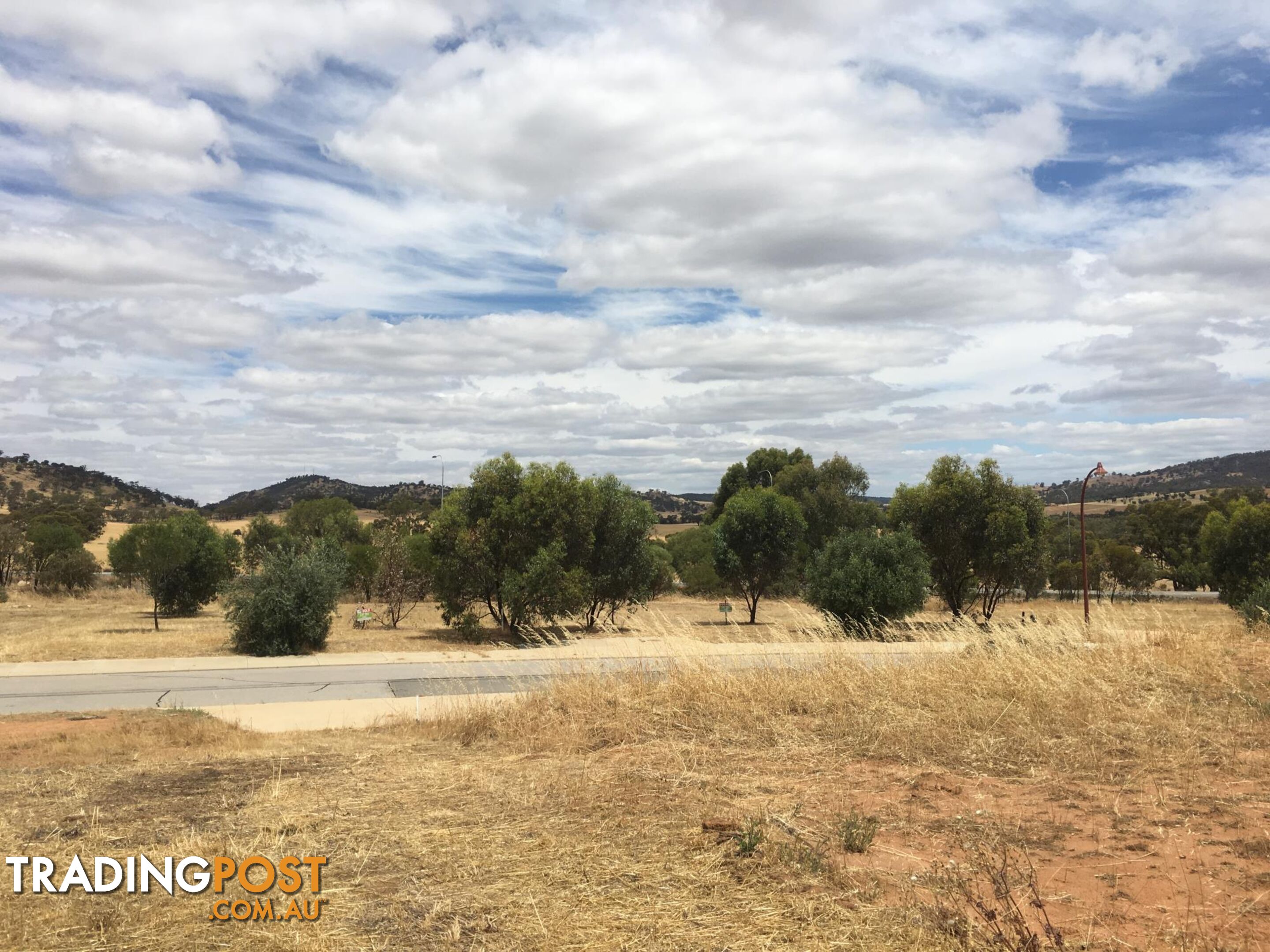 3 Tomkins Bend TOODYAY WA 6566