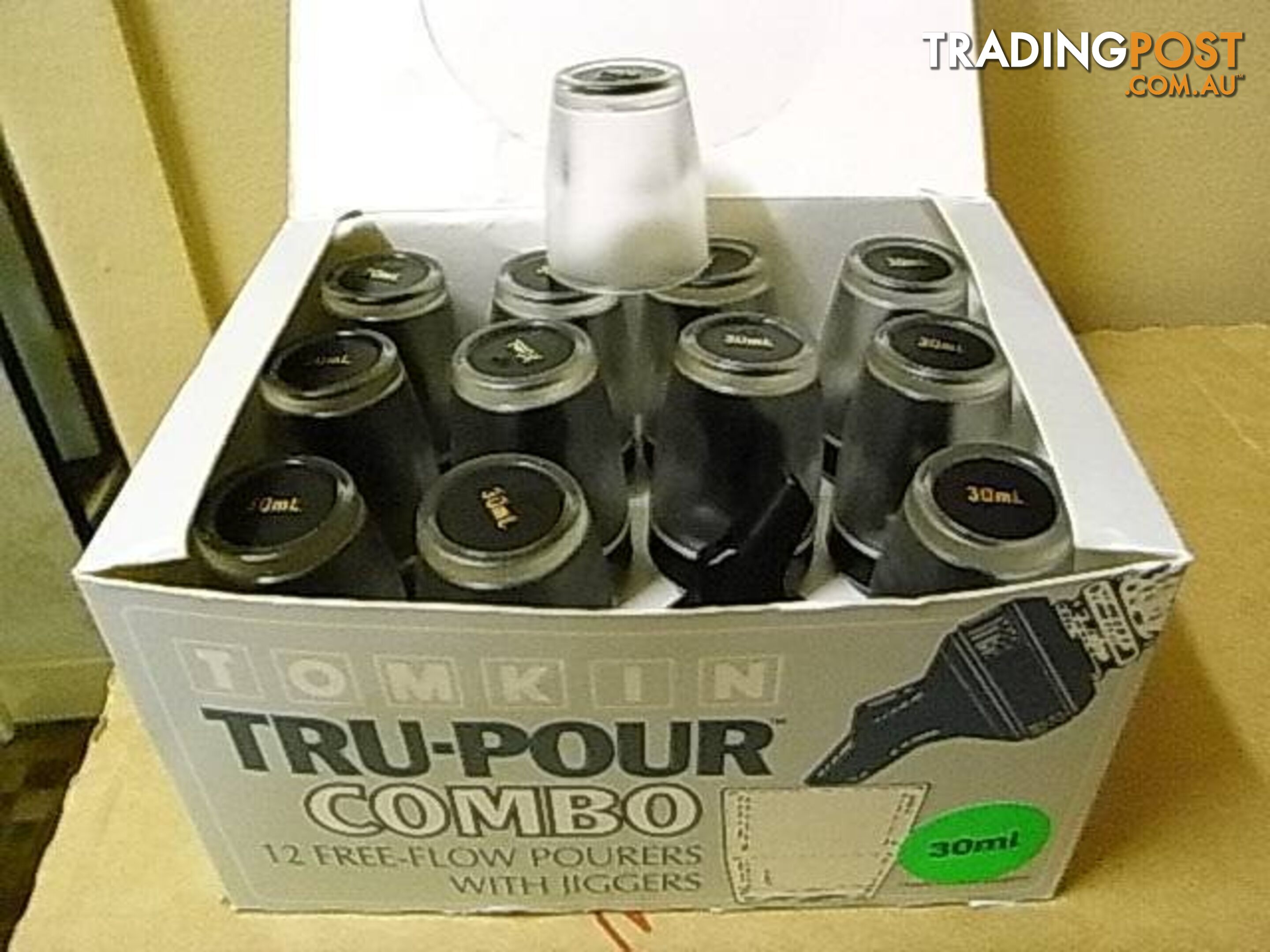 TRU-POUR COMBO 12 FREE FLOW POURERS WITH JIGGERS