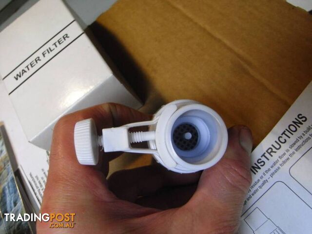 Portable Pure Water Filter fits most taps in sconds replaceable - photo 5 of 6
