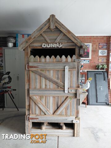Rustic outdoor dunny 2200 high - photo 5 of 6
