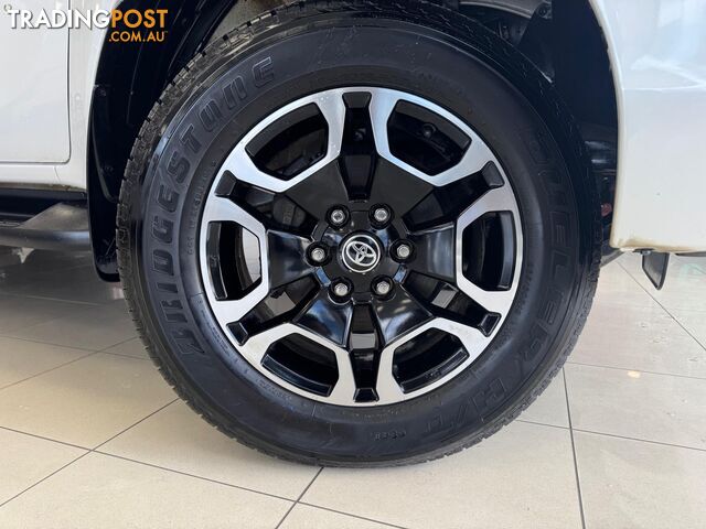 2020 TOYOTA HILUX SR5 GUN126R CAB CHASSIS - photo 4 of 29