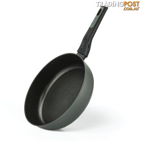 FISSMAN Deep frying pan BRILLIANT - 28x7.5 cm with detachable handle - 14385