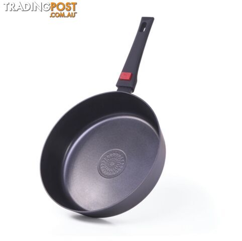 FISSMAN Deep frying pan OFELIA - 28x7.5 cm with detachable handle - 14253