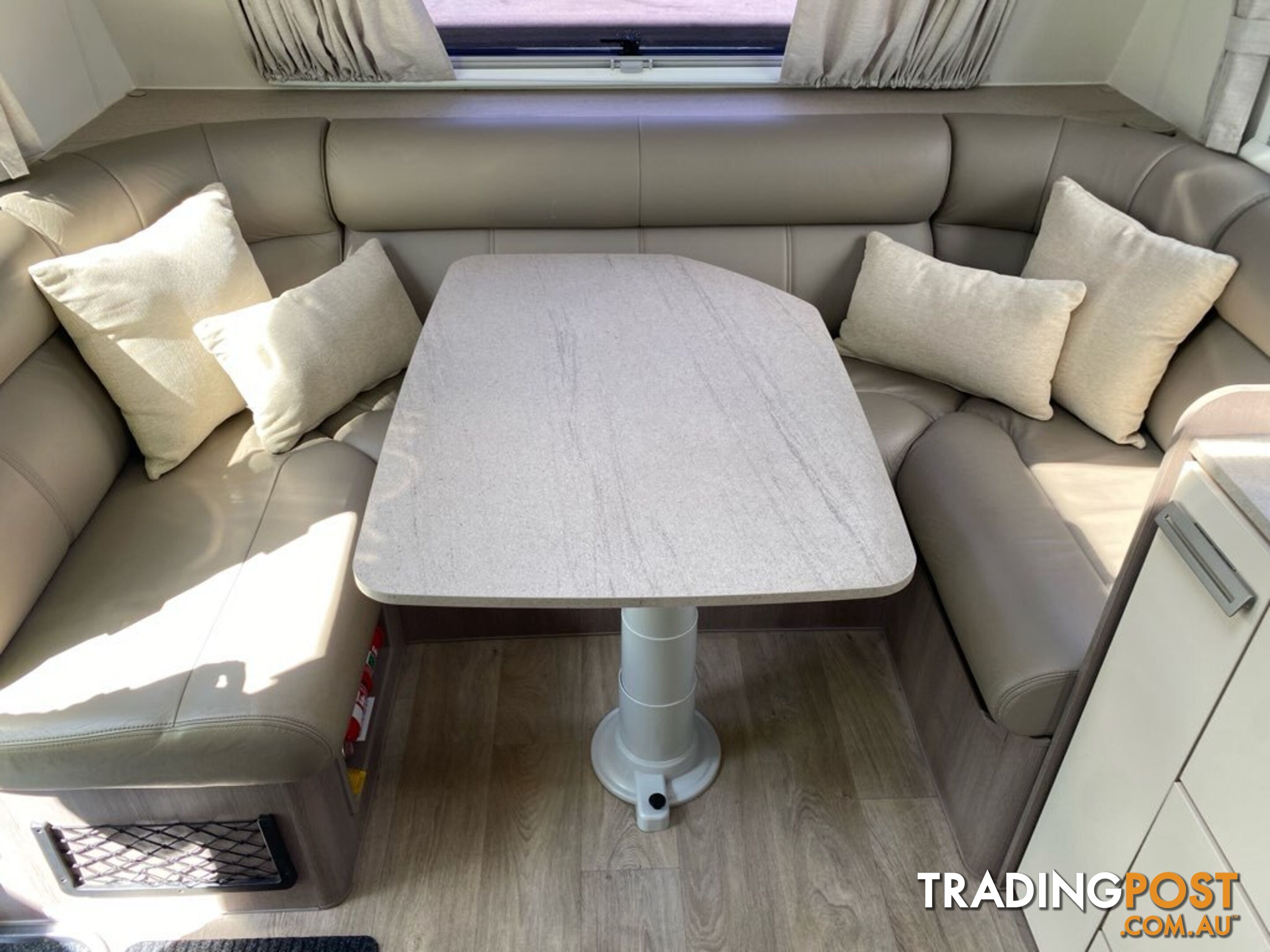 2022 Jayco 2165-3 Silverline Caravan