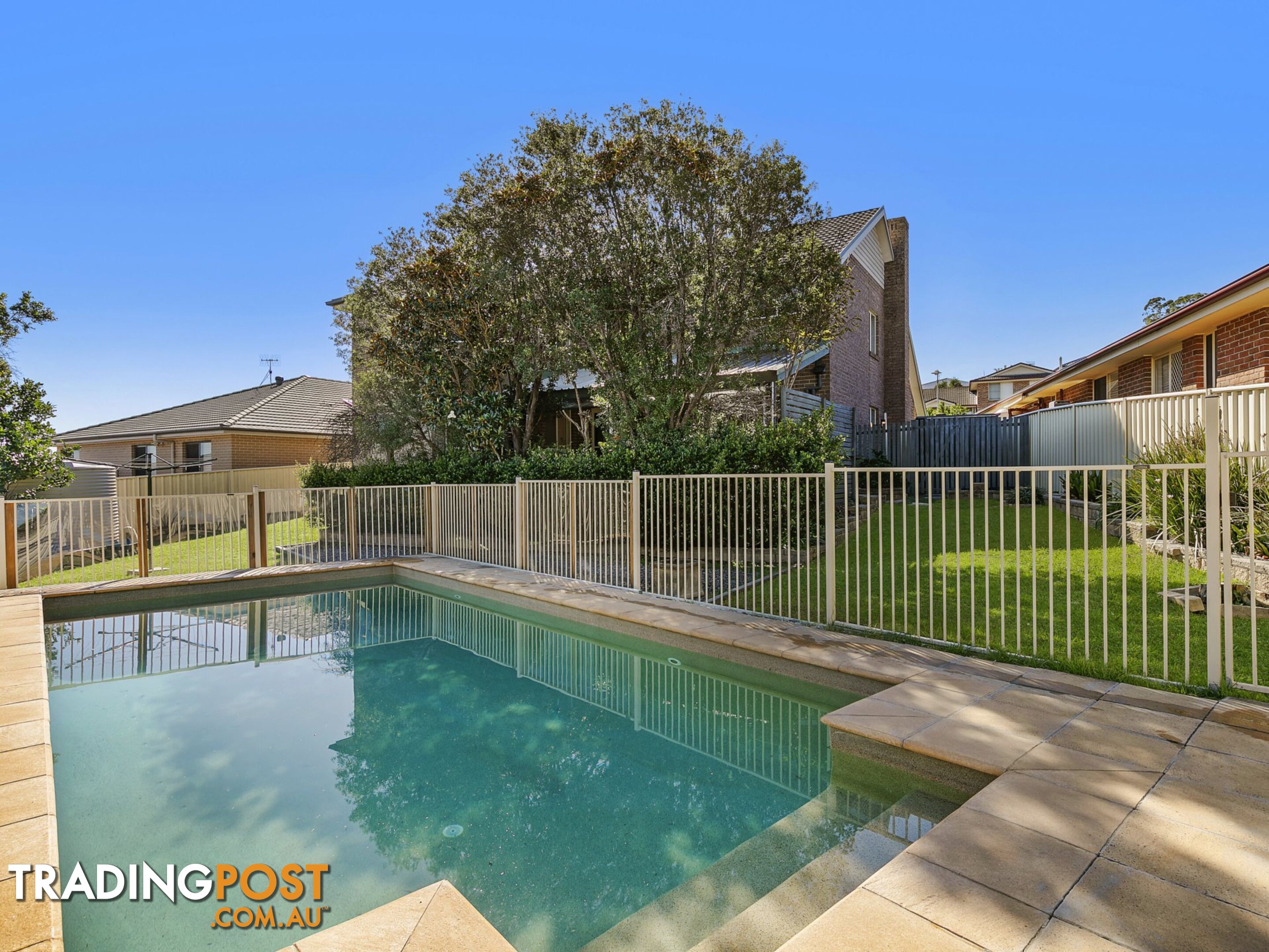 9 Lupin Close WOONGARRAH NSW 2259