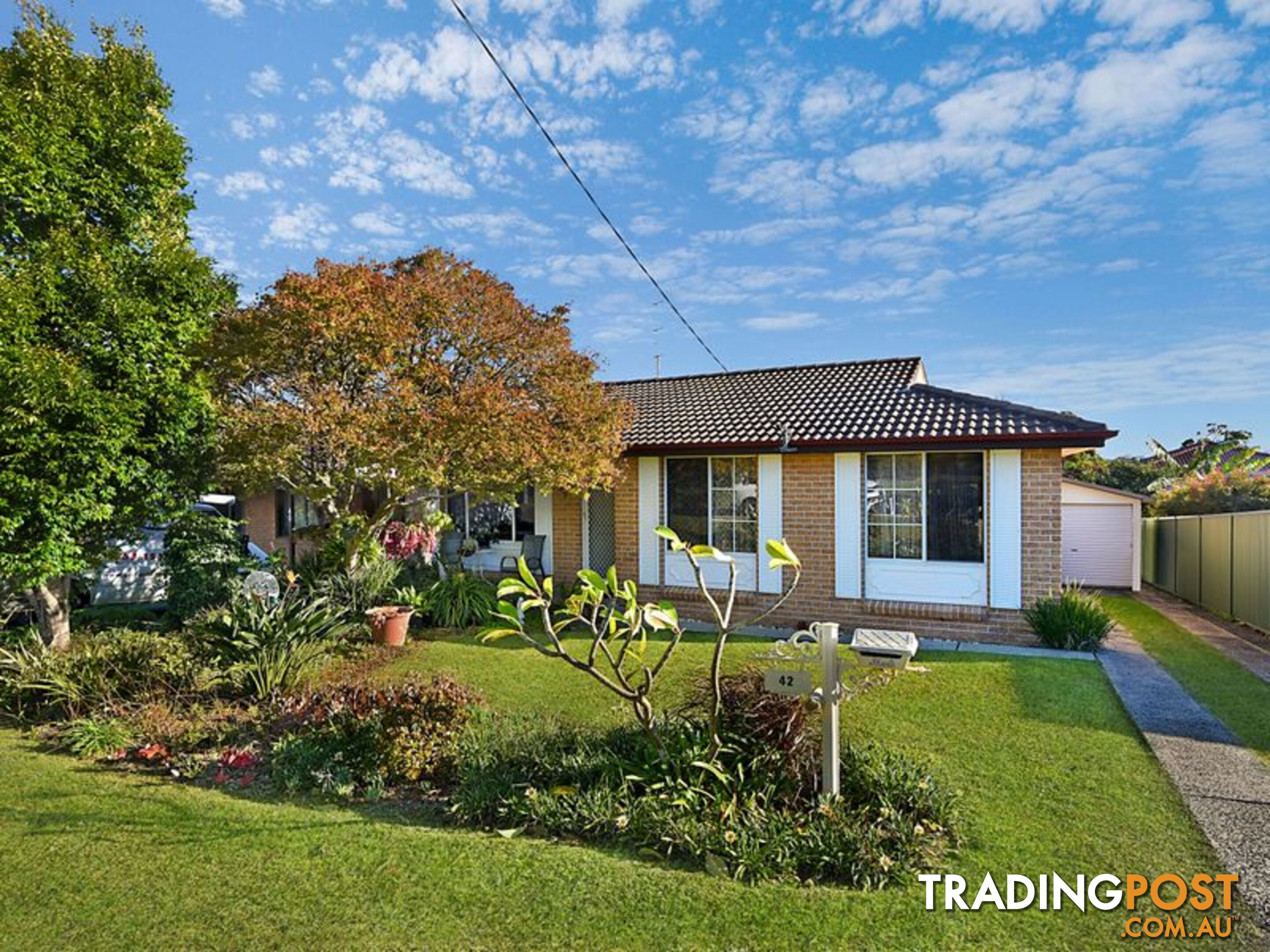 42 Coonanga Avenue BUDGEWOI NSW 2262