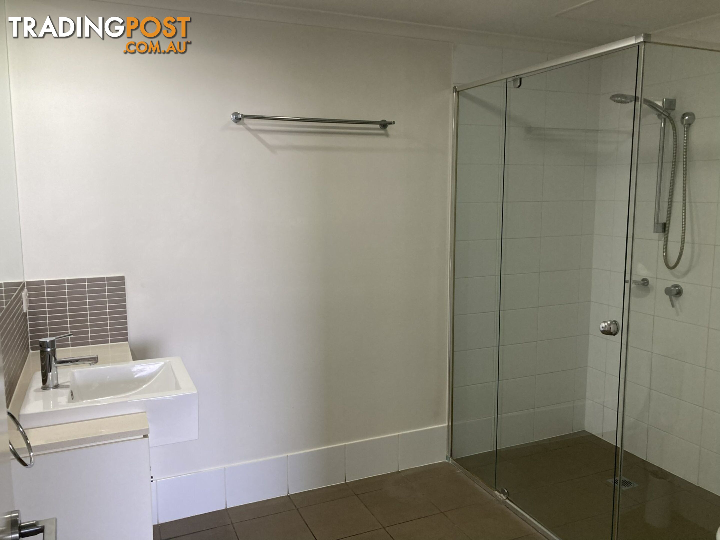 Unit 233/64 Glenlyon Street GLADSTONE CENTRAL QLD 4680