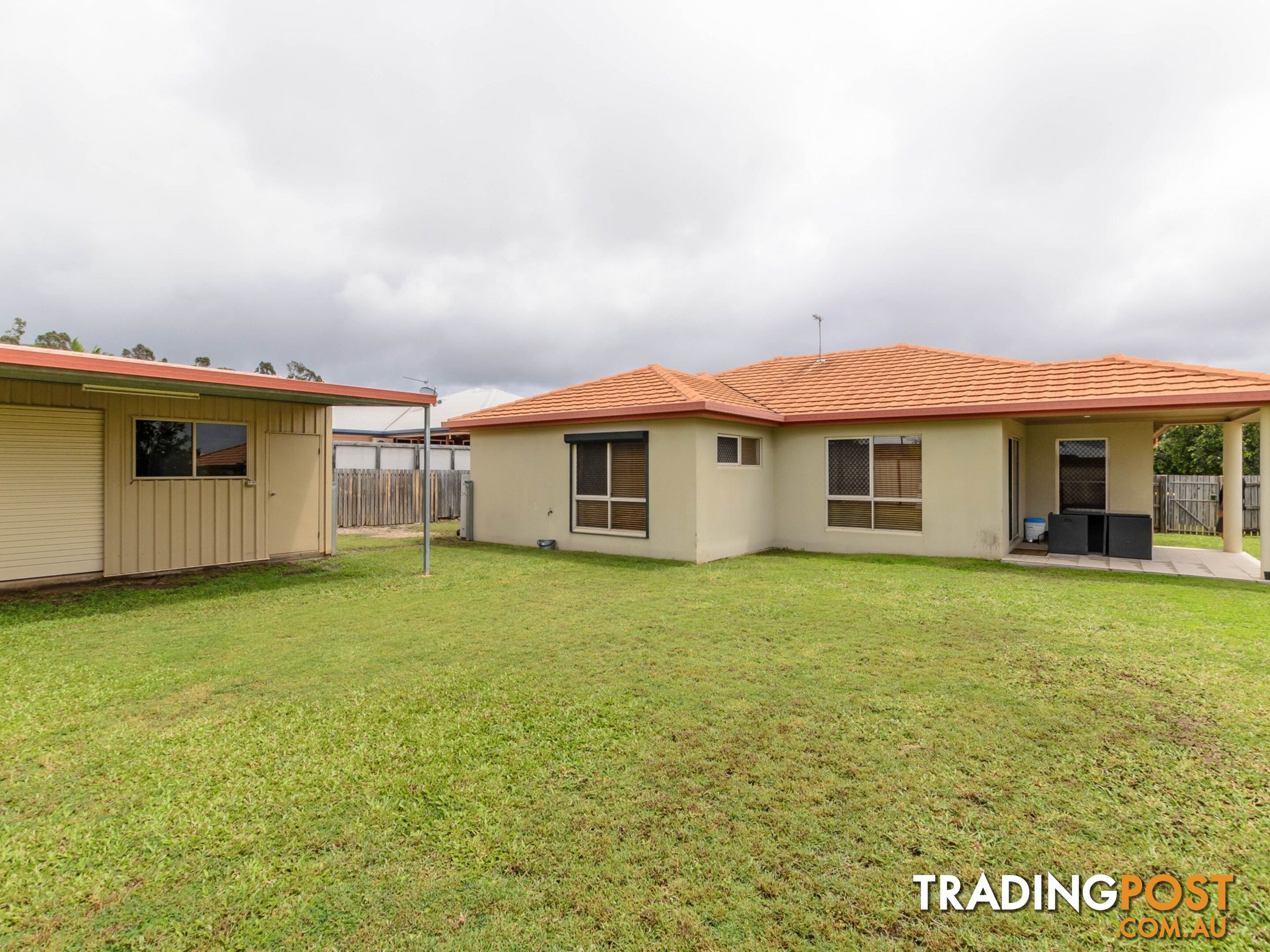 13 Dorinda Close CLINTON QLD 4680