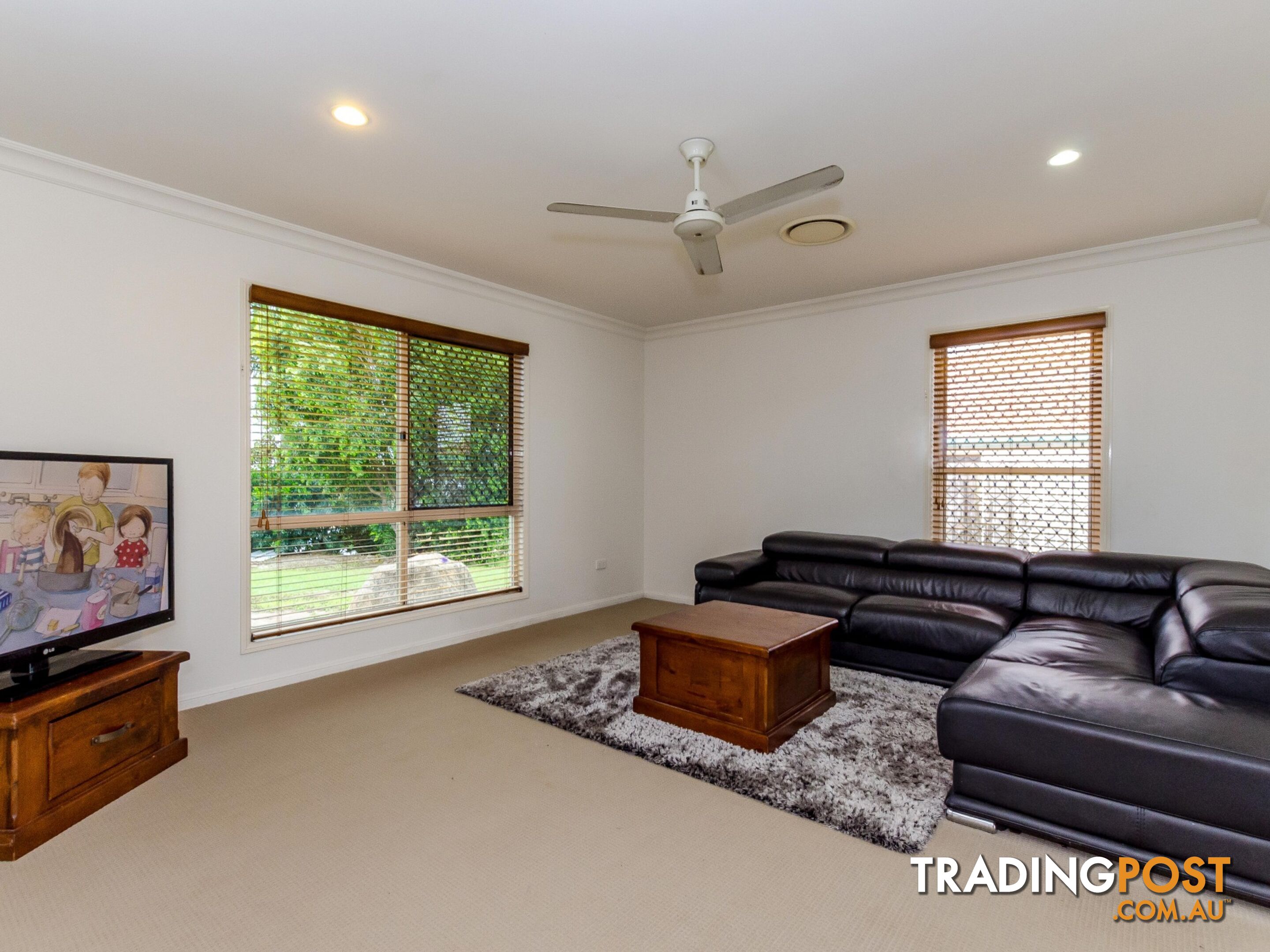 13 Dorinda Close CLINTON QLD 4680