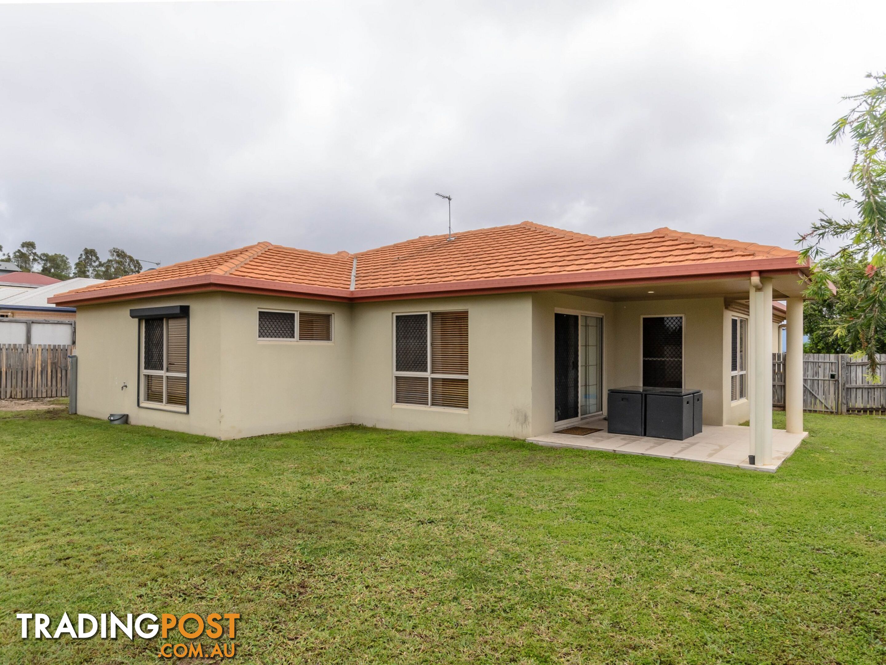 13 Dorinda Close CLINTON QLD 4680