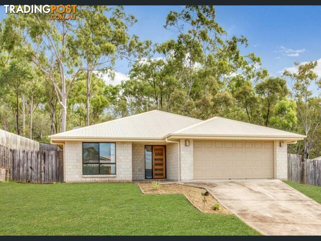 19 Deveney Drive KIRKWOOD QLD 4680