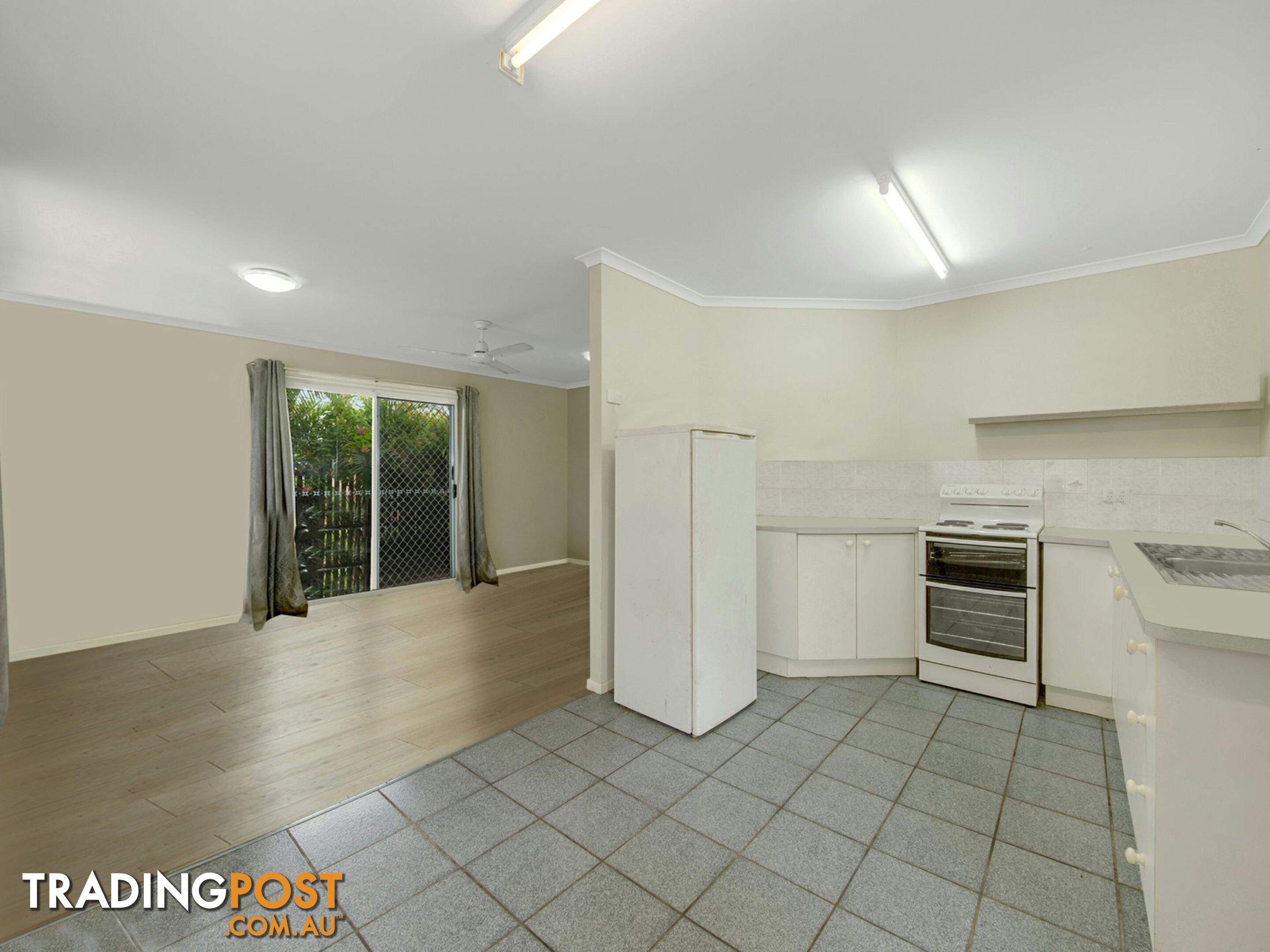 7 Daniel Drive NEW AUCKLAND QLD 4680