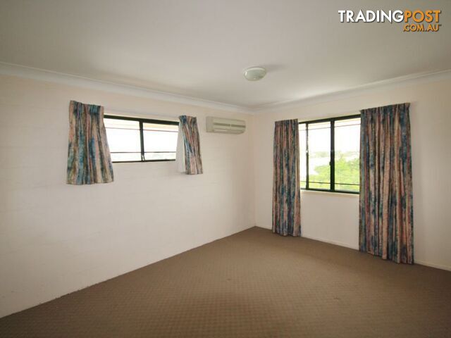 Unit 1/9-11 Rollo Street GLADSTONE CENTRAL QLD 4680