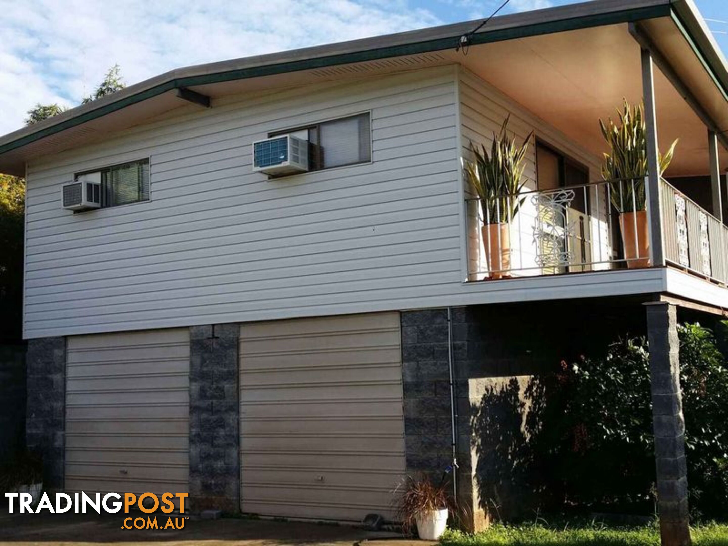 14 Far Street WEST GLADSTONE QLD 4680