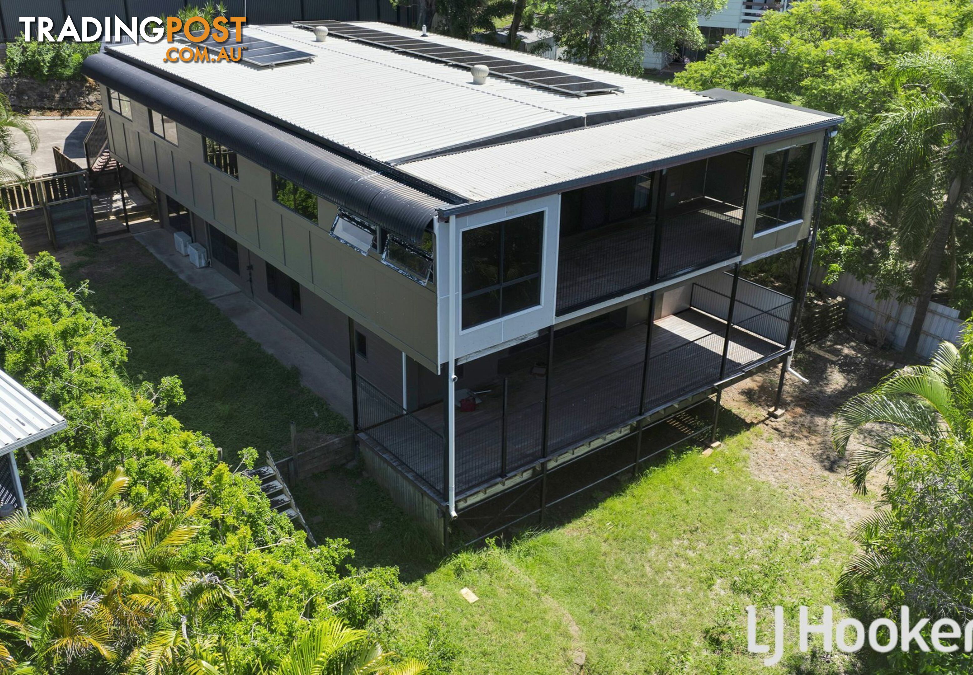 16b Walters Ave WEST GLADSTONE QLD 4680