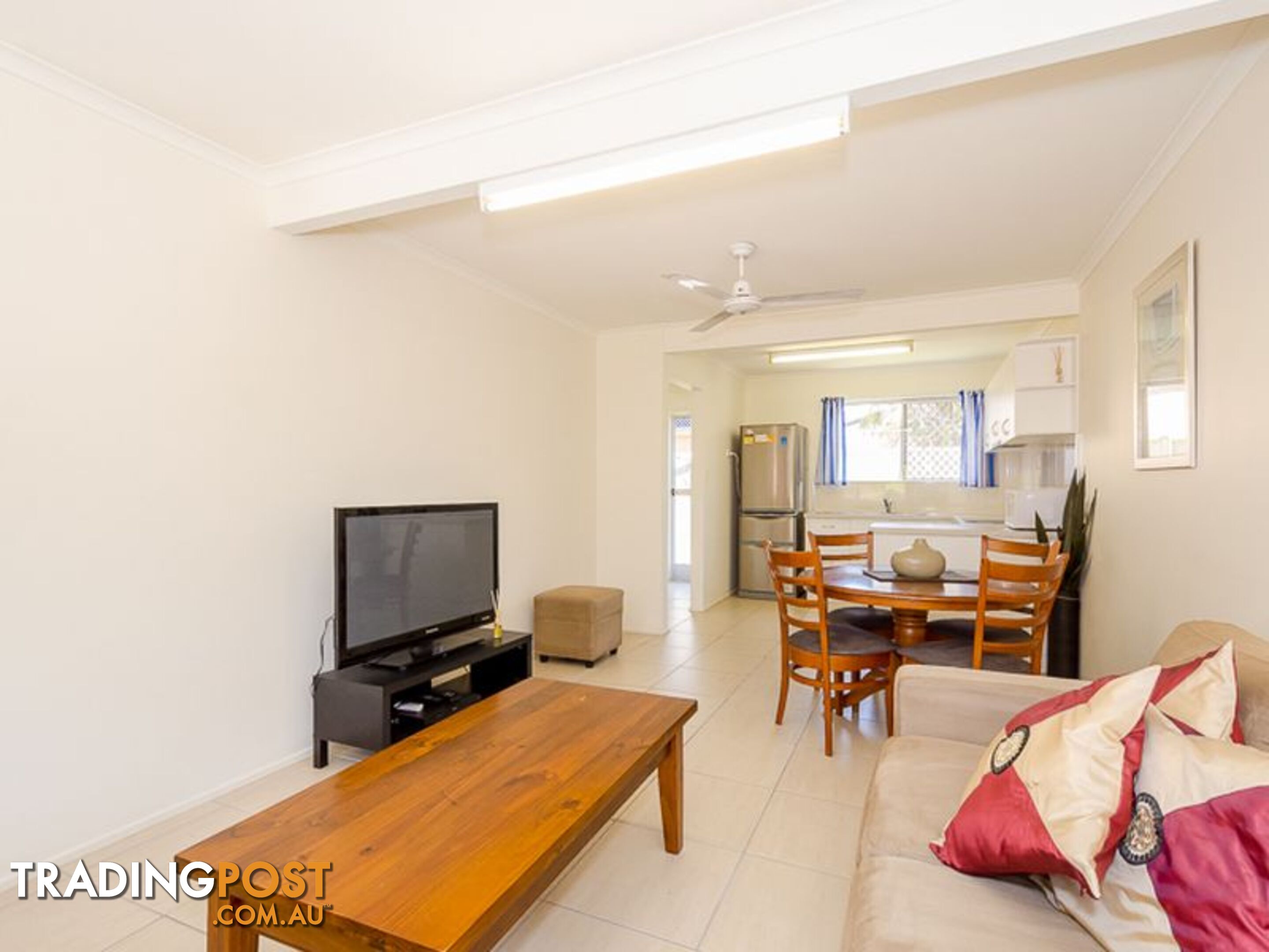 Unit 1/9 Cowan Close SOUTH GLADSTONE QLD 4680