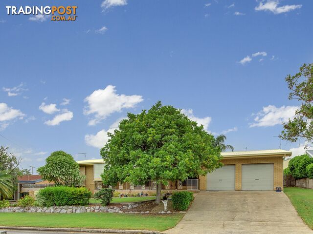 17 Camille Street CLINTON QLD 4680