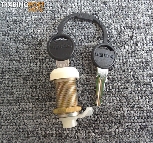 Thetford Toilet Lock Set - photo 4 of 6
