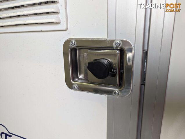 Door Lock For Dog Trailers