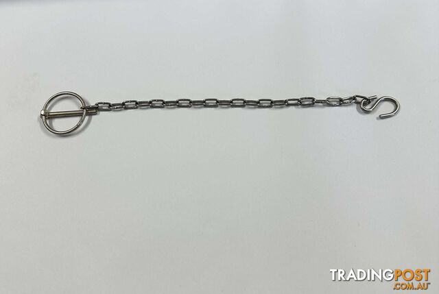 Chain With Locking Clip For Breech Bars