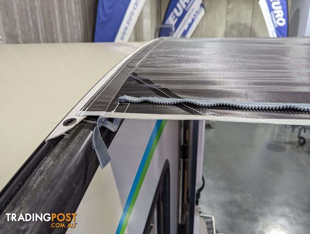 Dometic Solar Shade 260: Your Ultimate Awning Roof Solution - photo 4 of 20