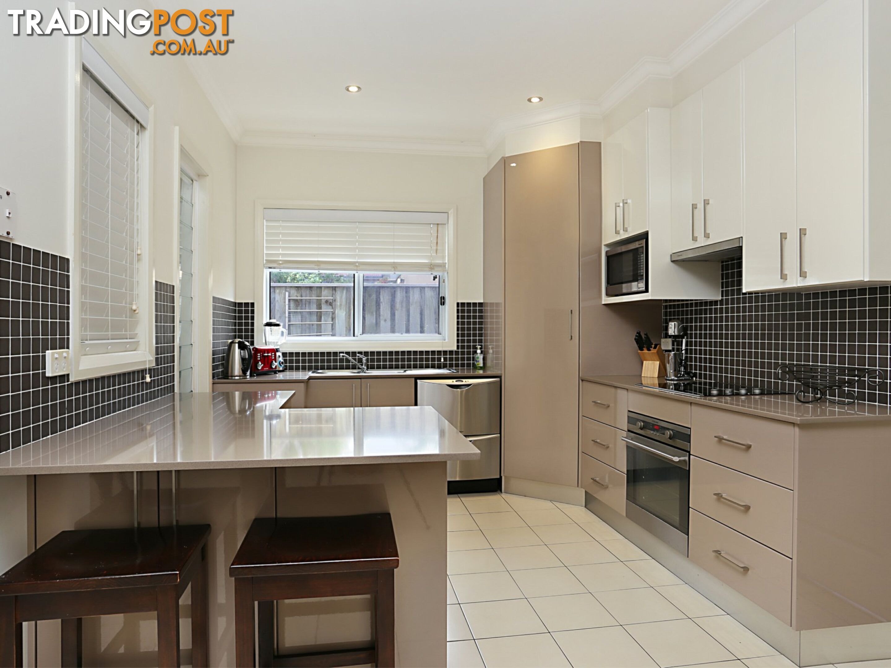 Unit 2/17 Bennett Street HAWKS NEST NSW 2324