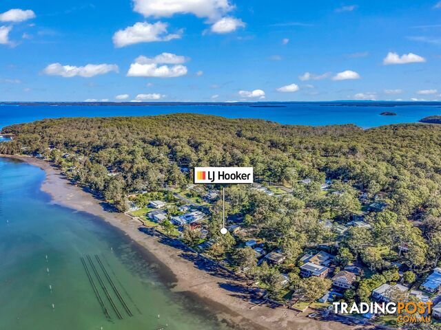 16 Cove Boulevard NORTH ARM COVE NSW 2324