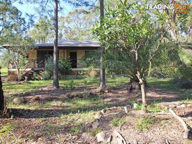 24 Pleasant View Parade BUNDABAH NSW 2324