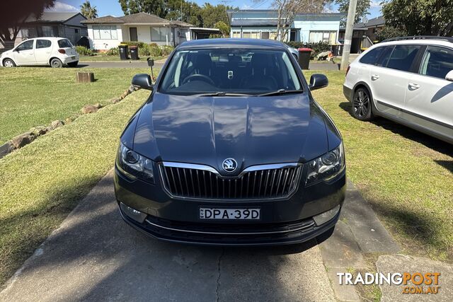 2015 SKODA Superb Sedan Automatic