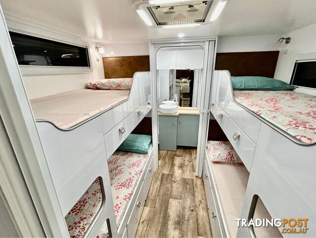 2024 WONDERLAND RV 4 BUNK QUAD LAYOUT