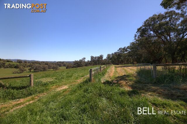 2215a Healesville - Koo Wee Rup Road YELLINGBO VIC 3139