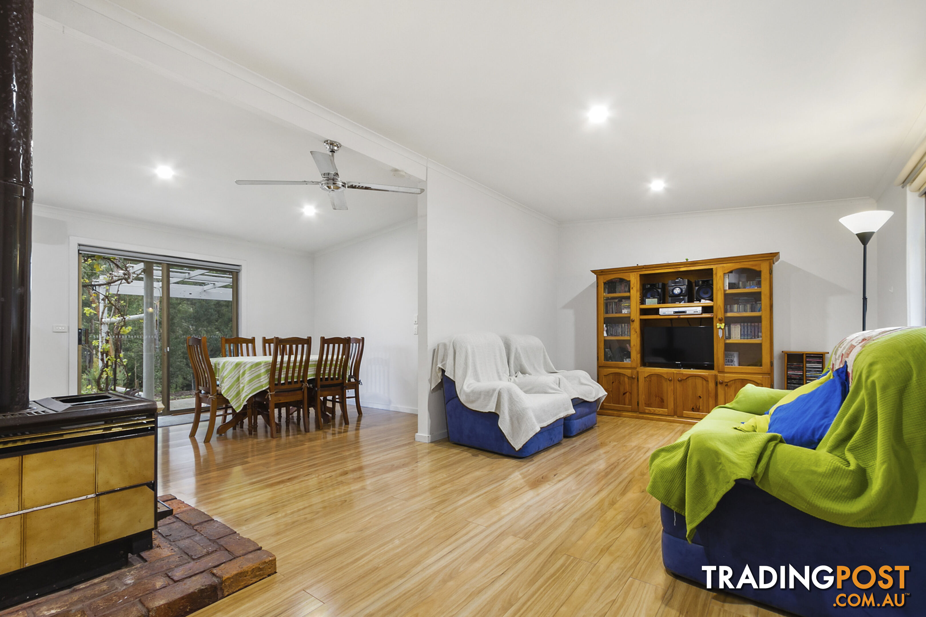 9 Brisbanes Road COCKATOO VIC 3781