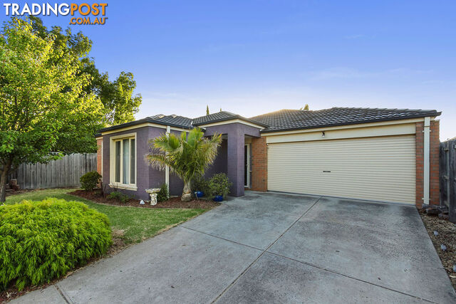 11 Tuileries Rise NARRE WARREN SOUTH VIC 3805