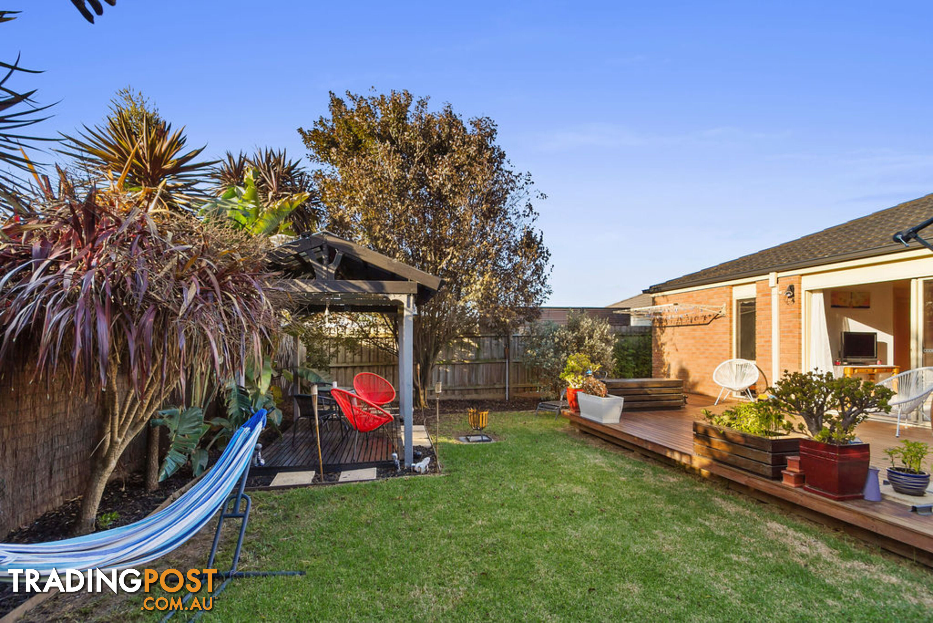 11 Tuileries Rise NARRE WARREN SOUTH VIC 3805