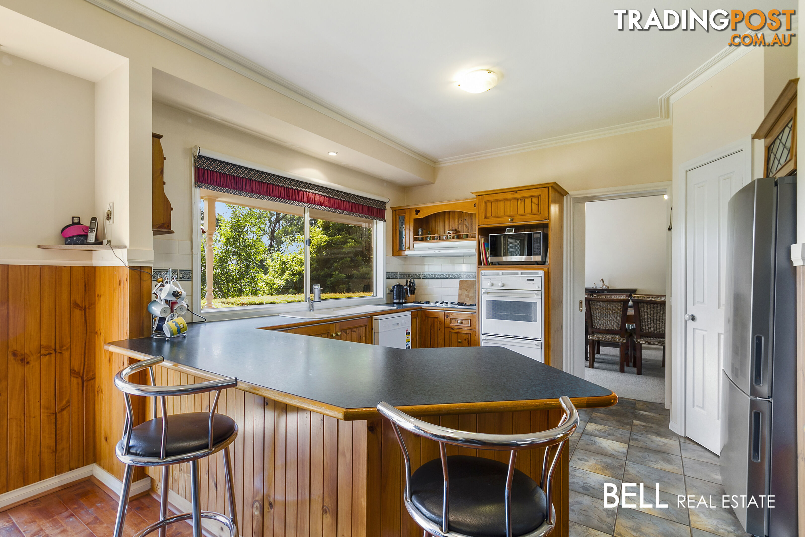 13 Old Gembrook Road EMERALD VIC 3782