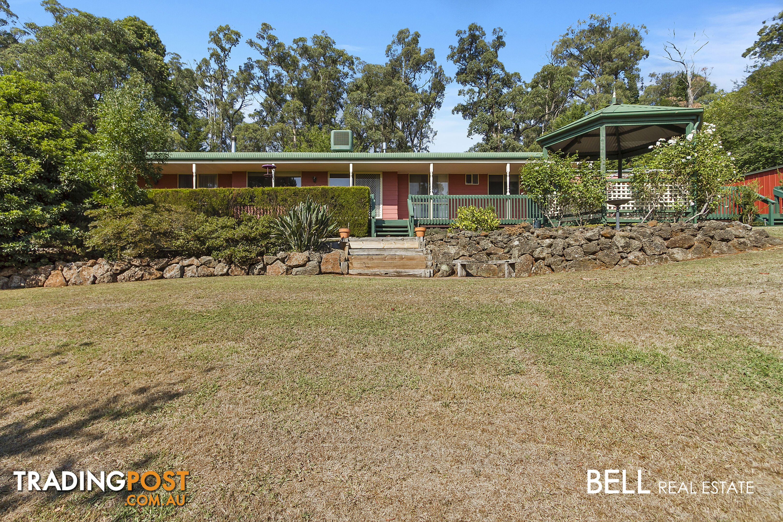 13 Old Gembrook Road EMERALD VIC 3782