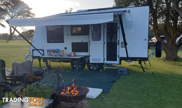2016 Legend Caravans Custom Built 19ft w ensuite - photo 4 of 15