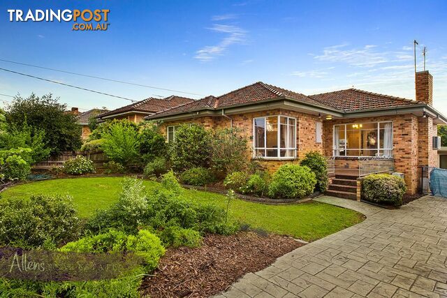 2 Bennett Street BURWOOD VIC 3125